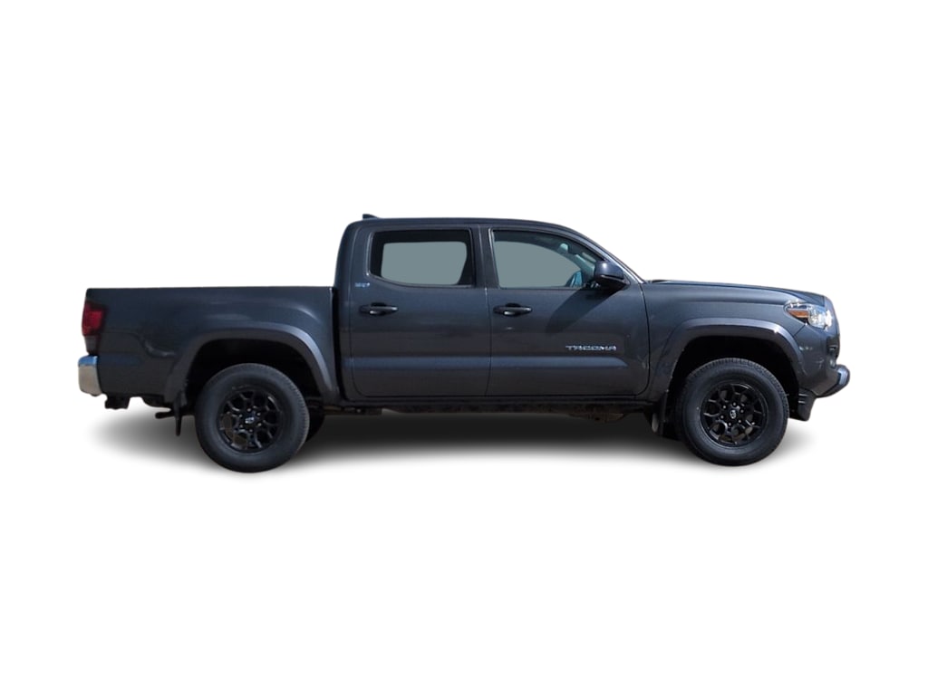 Thumbnail: 2020 Toyota Tacoma - 23