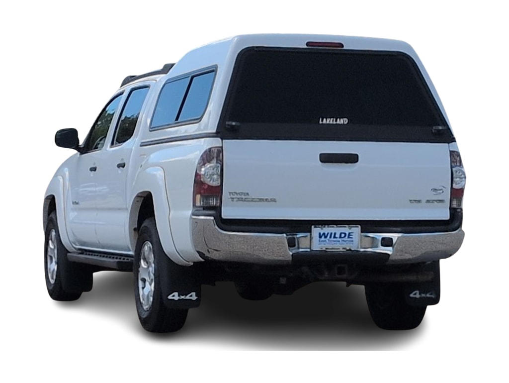 Thumbnail: 2011 Toyota Tacoma - 22