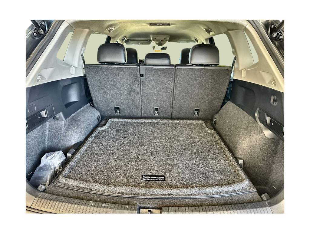 Thumbnail: 2022 Volkswagen Tiguan - 17