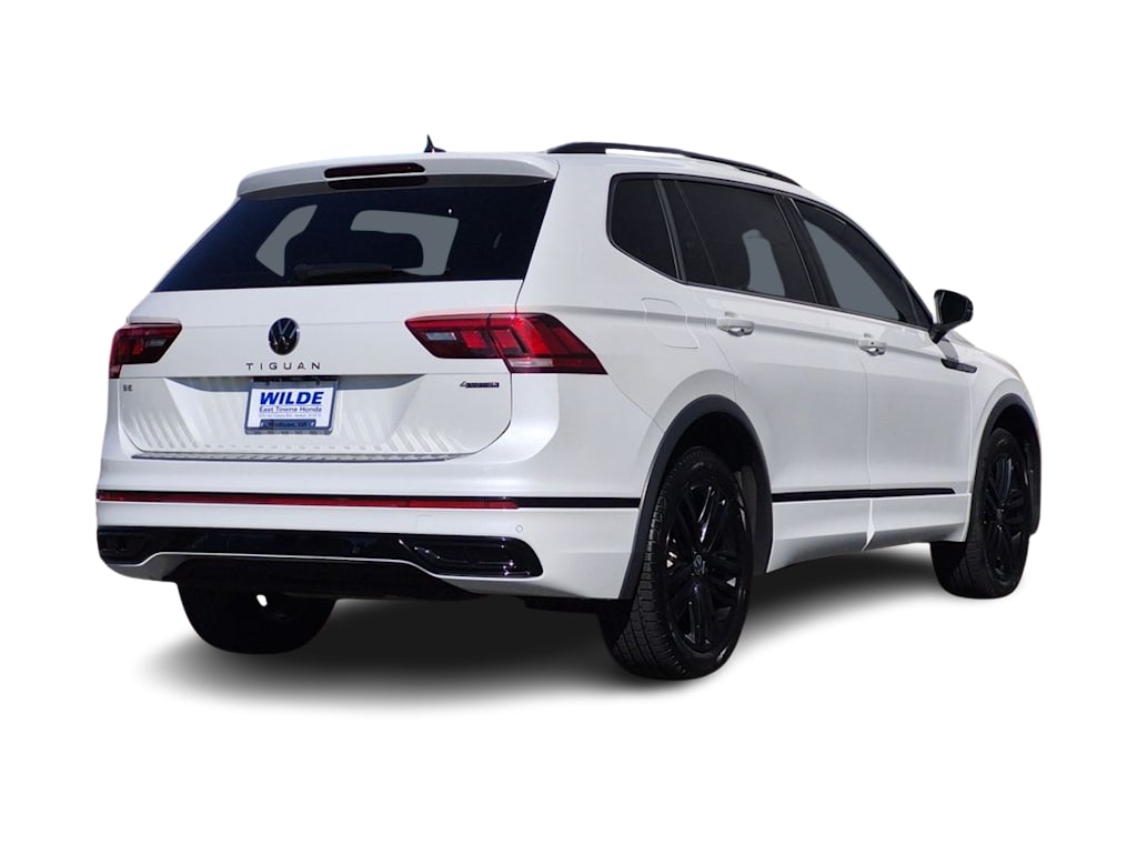Thumbnail: 2022 Volkswagen Tiguan - 22