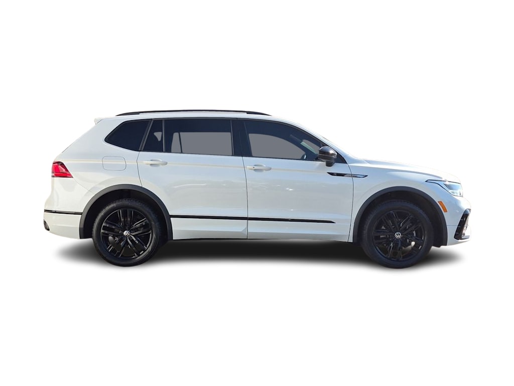 Thumbnail: 2022 Volkswagen Tiguan - 23