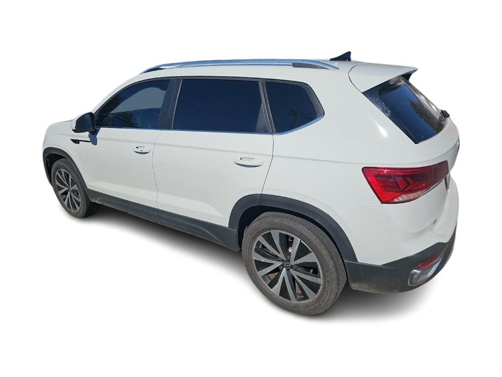 Thumbnail: 2022 Volkswagen Taos - 2
