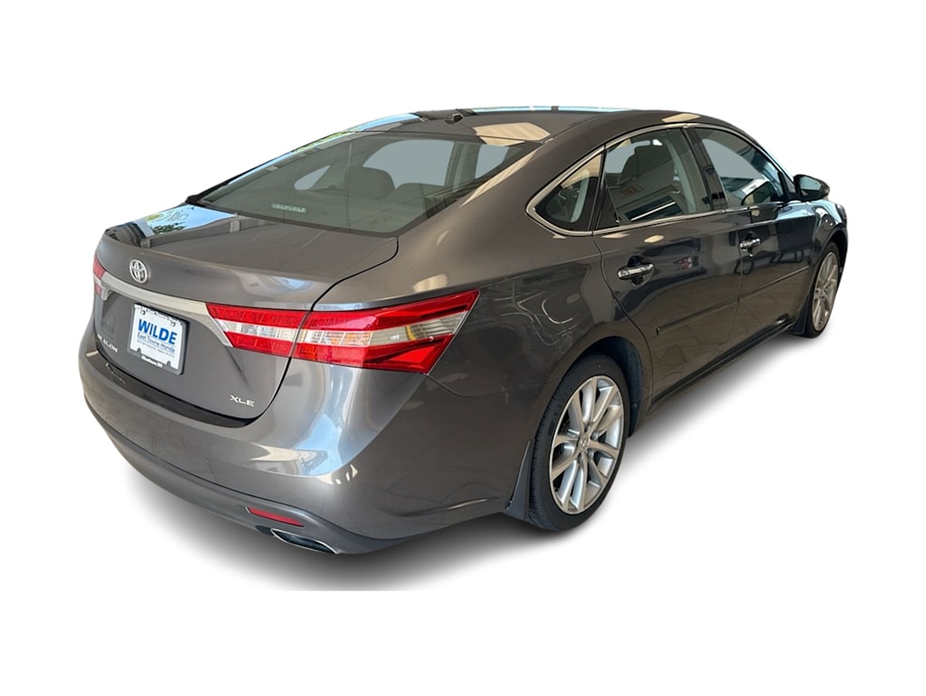 Thumbnail: 2014 Toyota Avalon - 24