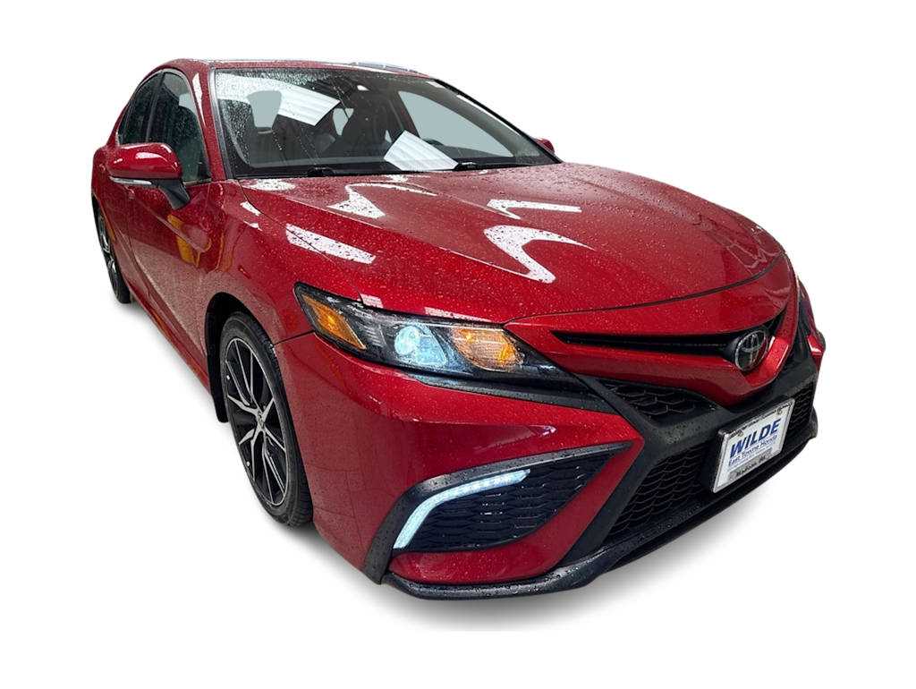 Thumbnail: 2022 Toyota Camry - 21