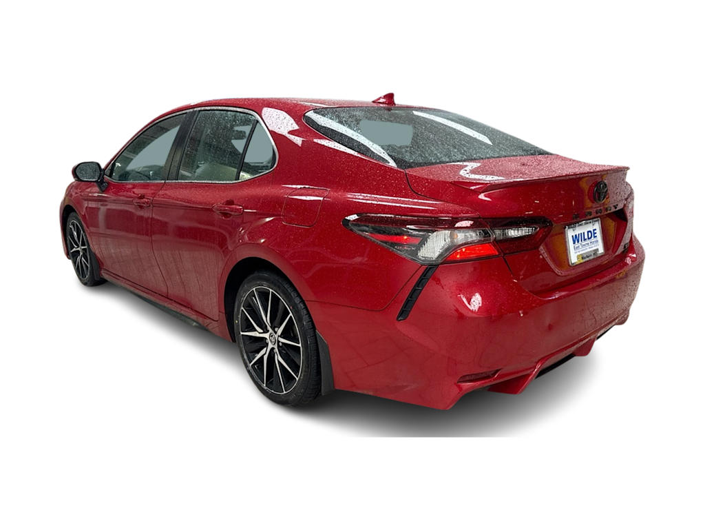 Thumbnail: 2022 Toyota Camry - 3