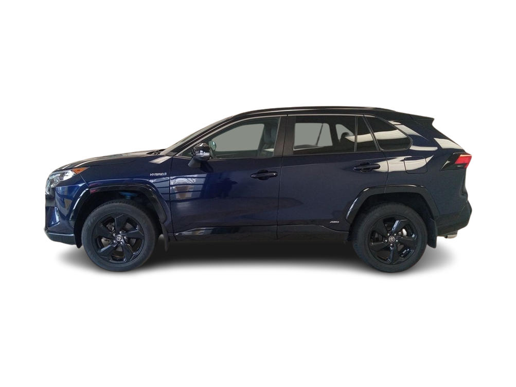 2021 Toyota RAV4 XSE 3