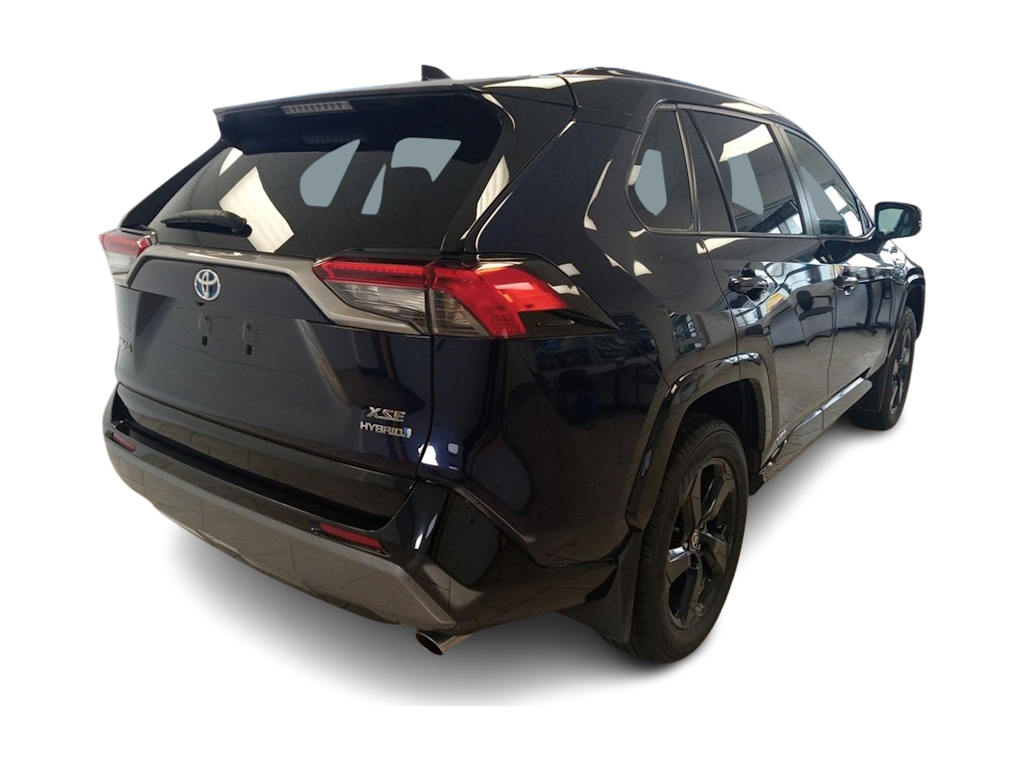 2021 Toyota RAV4 XSE 22