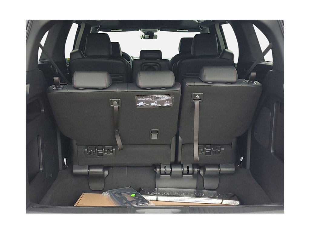 Thumbnail: 2026 Honda Odyssey - 14