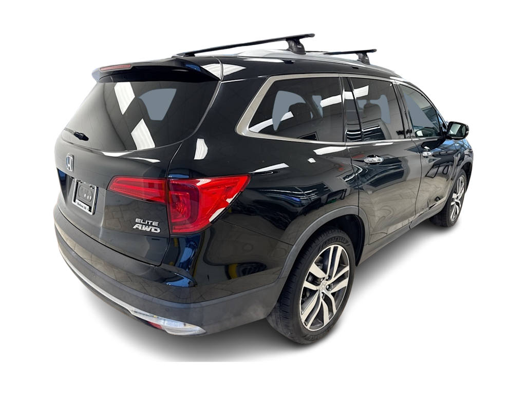 Thumbnail: 2017 Honda Pilot - 23