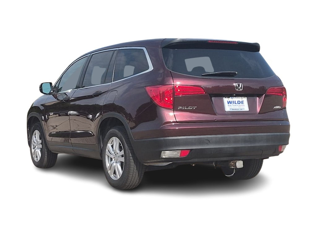 Thumbnail: 2016 Honda Pilot - 4