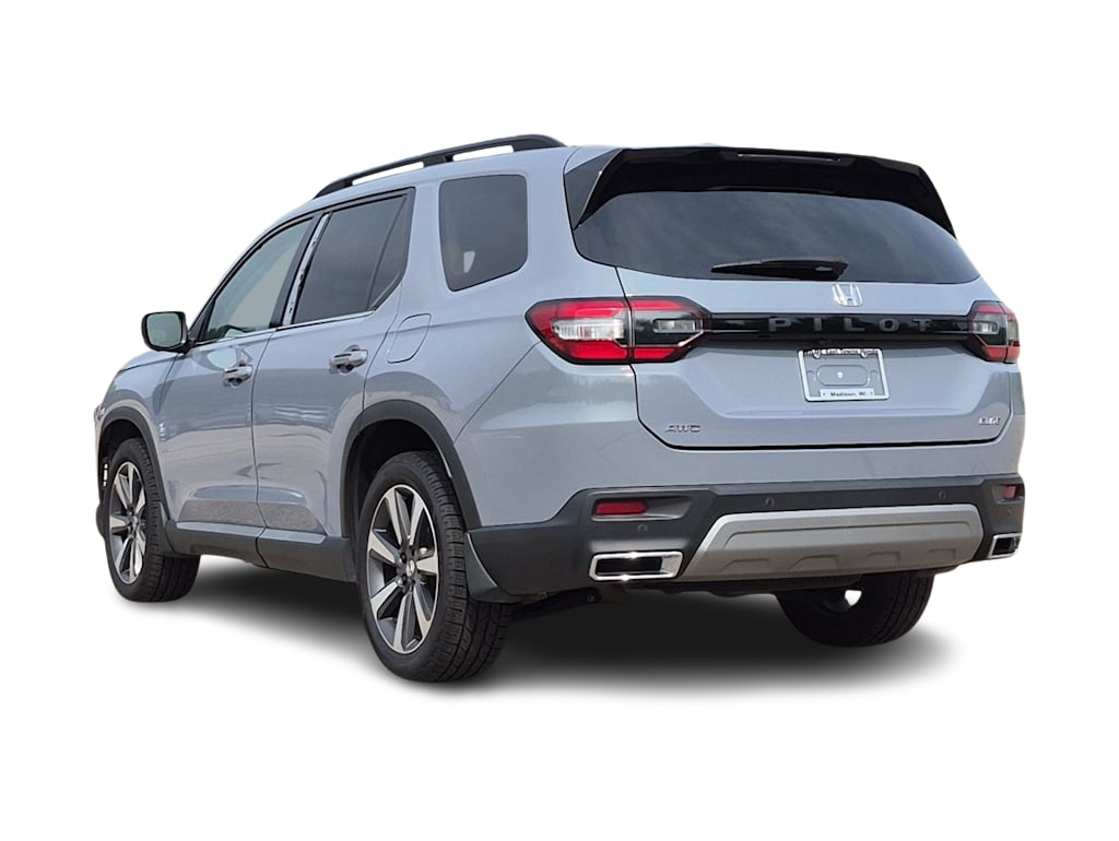 Thumbnail: 2023 Honda Pilot - 4