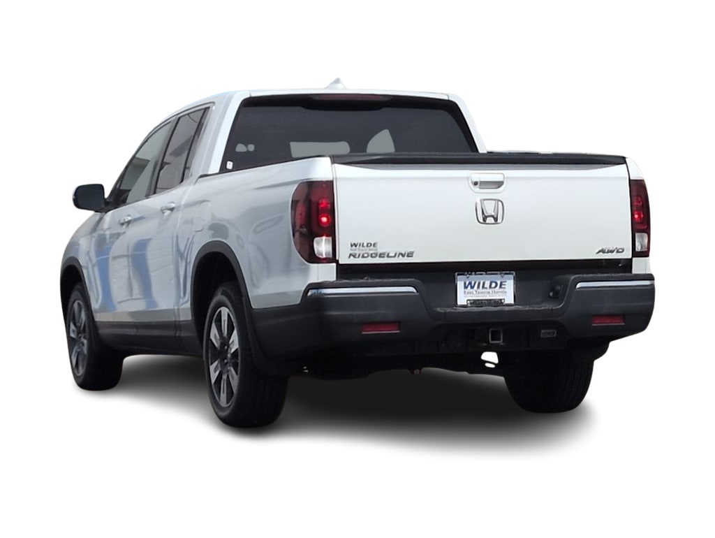 Thumbnail: 2017 Honda Ridgeline - 4