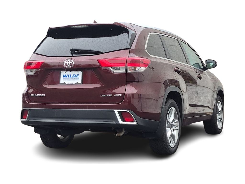 Thumbnail: 2018 Toyota Highlander - 22