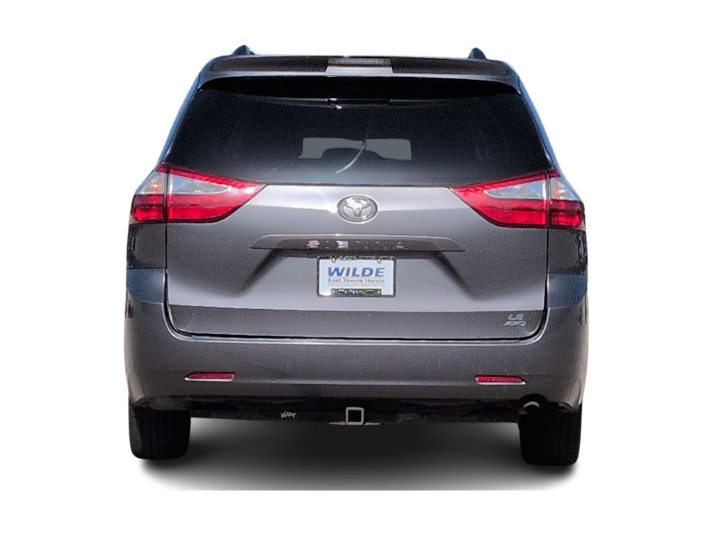 Thumbnail: 2017 Toyota Sienna - 21