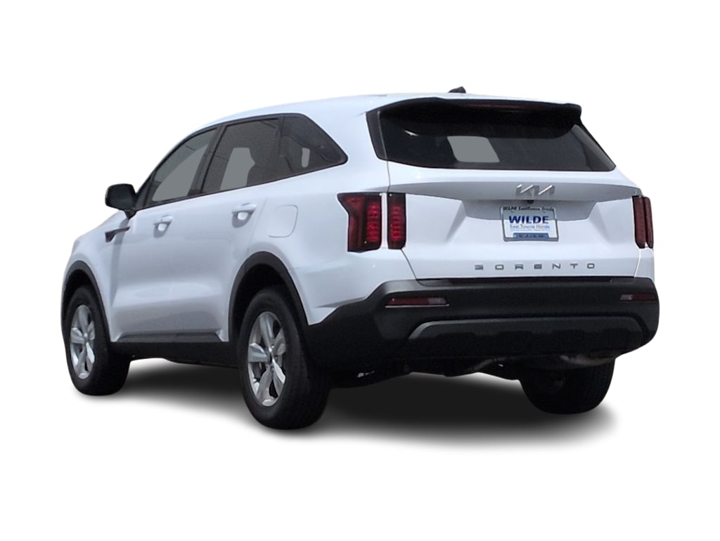 Thumbnail: 2023 Kia Sorento - 4