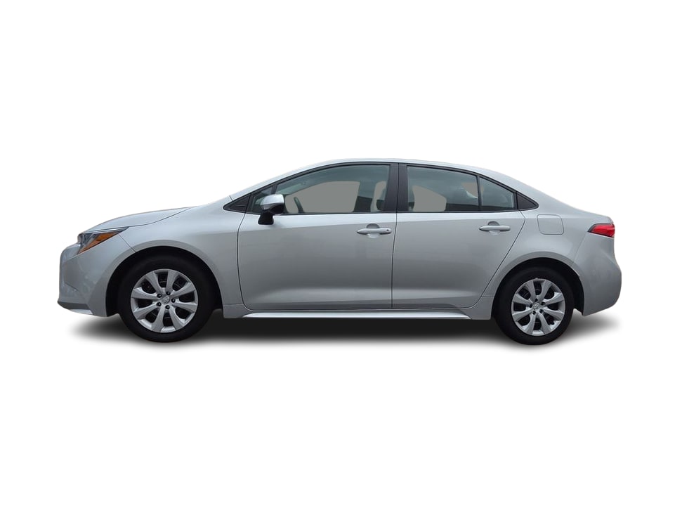 Thumbnail: 2024 Toyota Corolla - 3