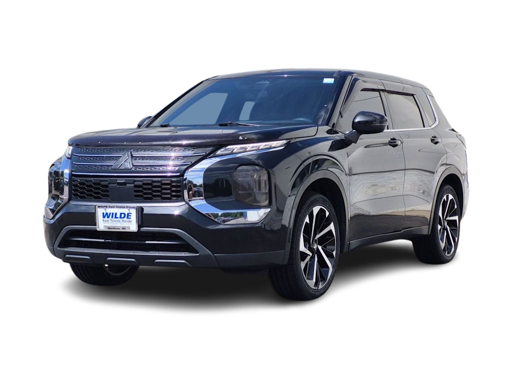 Thumbnail: 2022 Mitsubishi Outlander - 21