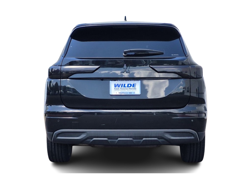 Thumbnail: 2022 Mitsubishi Outlander - 5