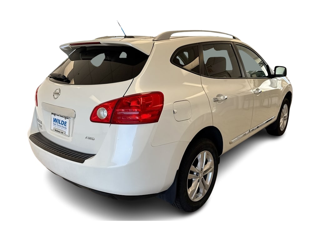 Thumbnail: 2015 Nissan Rogue - 24
