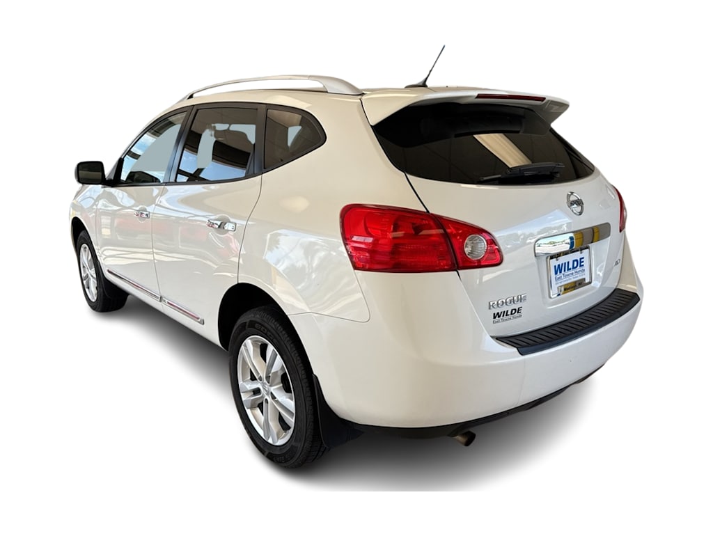Thumbnail: 2015 Nissan Rogue - 4