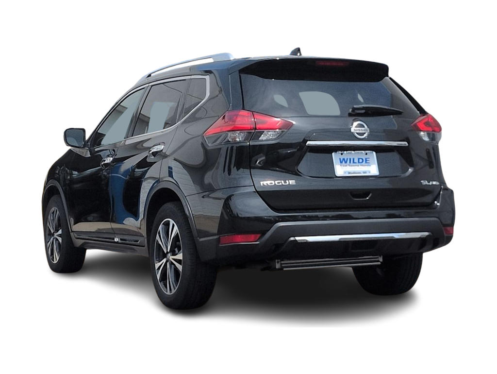 Thumbnail: 2017 Nissan Rogue - 3