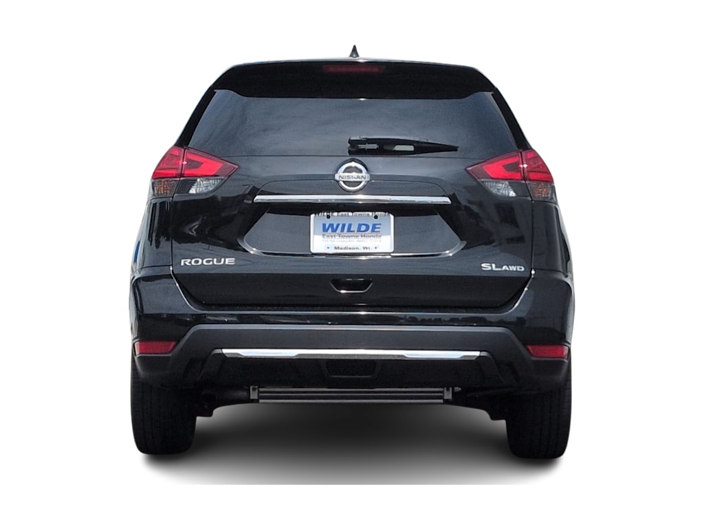 Thumbnail: 2017 Nissan Rogue - 4