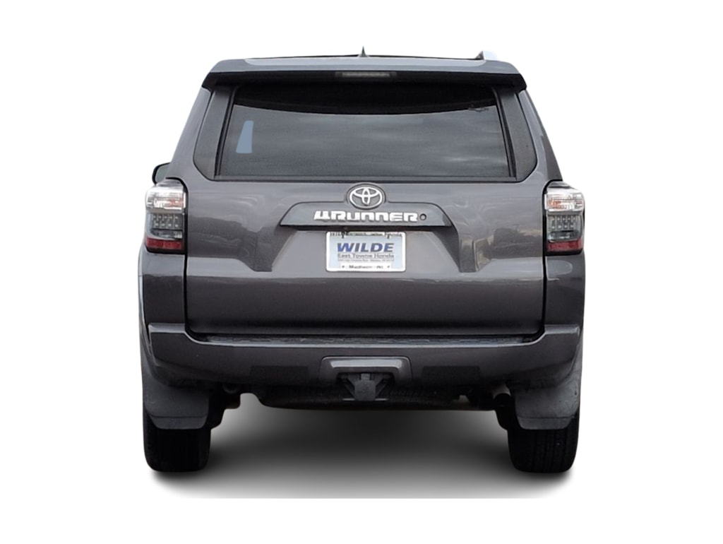 Thumbnail: 2016 Toyota 4Runner - 5