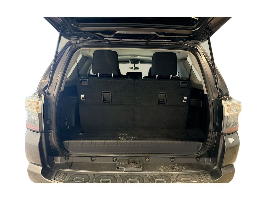 Thumbnail: 2015 Toyota 4Runner - 18