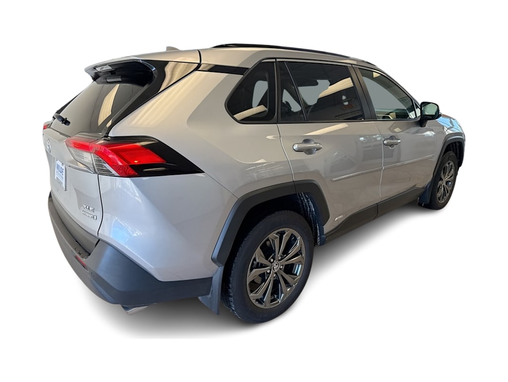 Thumbnail: 2023 Toyota RAV4 - 25
