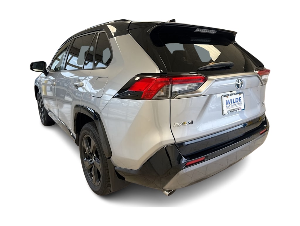 Thumbnail: 2019 Toyota RAV4 - 4