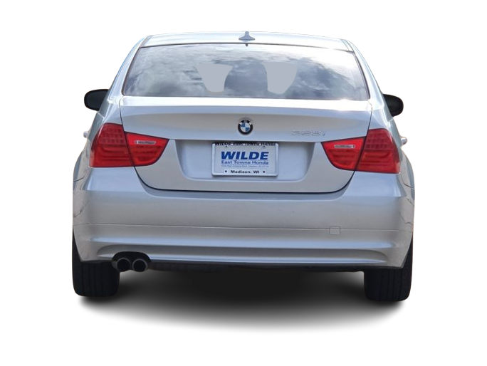 Thumbnail: 2011 BMW 3 Series - 5