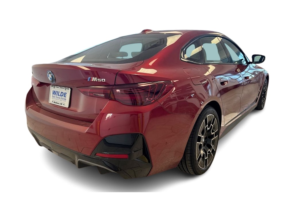 Thumbnail: 2025 BMW i4 - 21