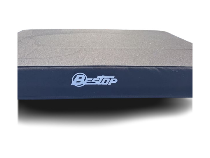 Thumbnail: 2015 Jeep Wrangler - 17