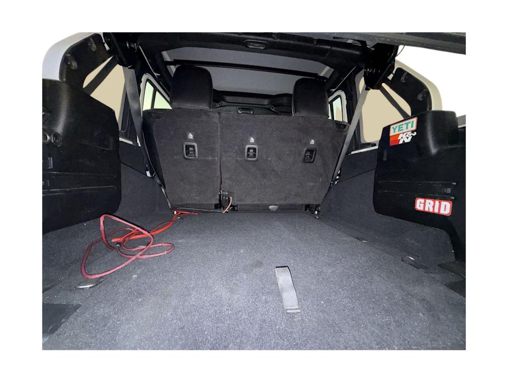 Thumbnail: 2019 Jeep Wrangler - 17