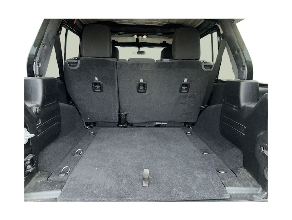 Thumbnail: 2019 Jeep Wrangler - 16