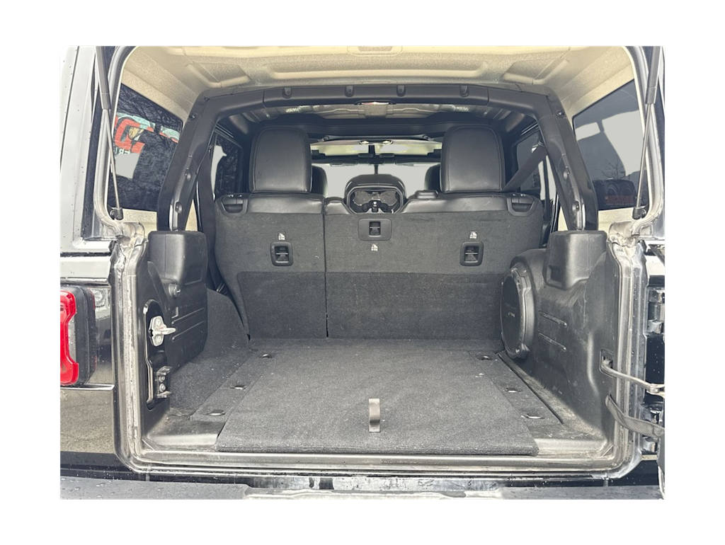 Thumbnail: 2020 Jeep Wrangler - 15