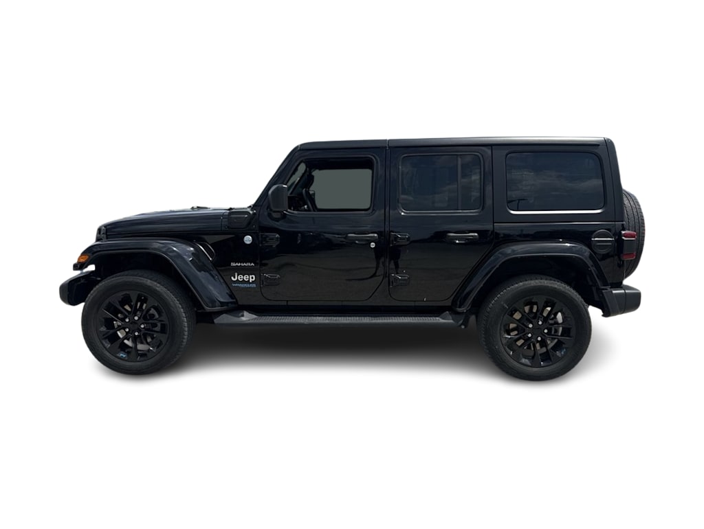 Thumbnail: 2022 Jeep Wrangler - 3