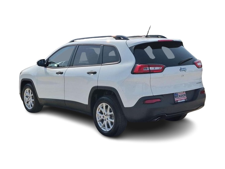 Thumbnail: 2016 Jeep Cherokee - 4
