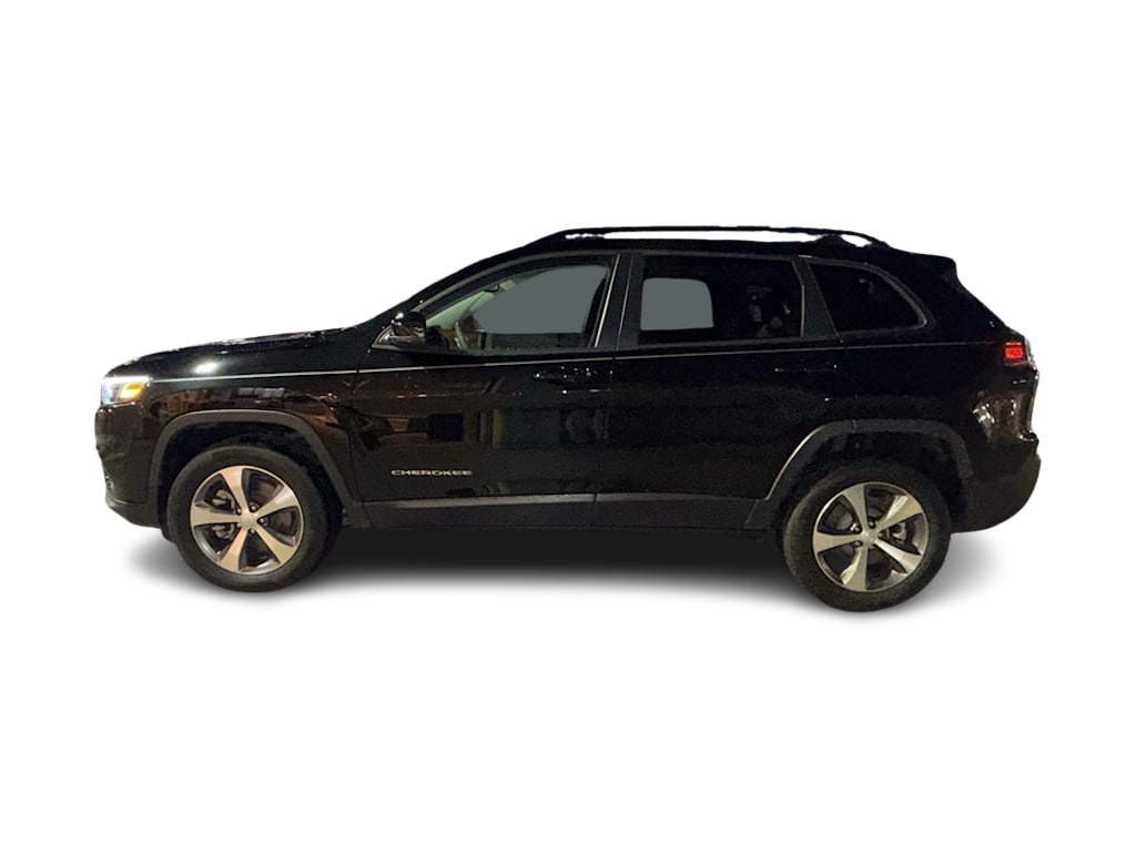 Thumbnail: 2022 Jeep Cherokee - 3