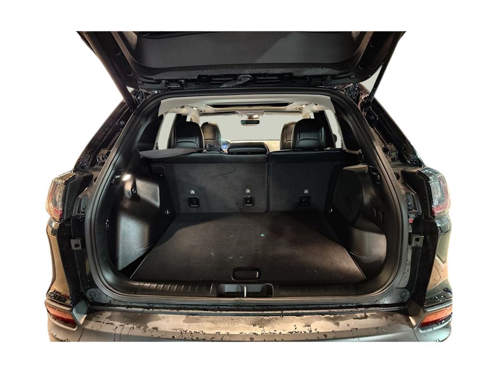 Thumbnail: 2022 Jeep Cherokee - 18