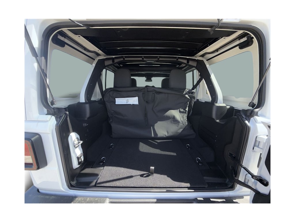 Thumbnail: 2025 Jeep Wrangler - 17