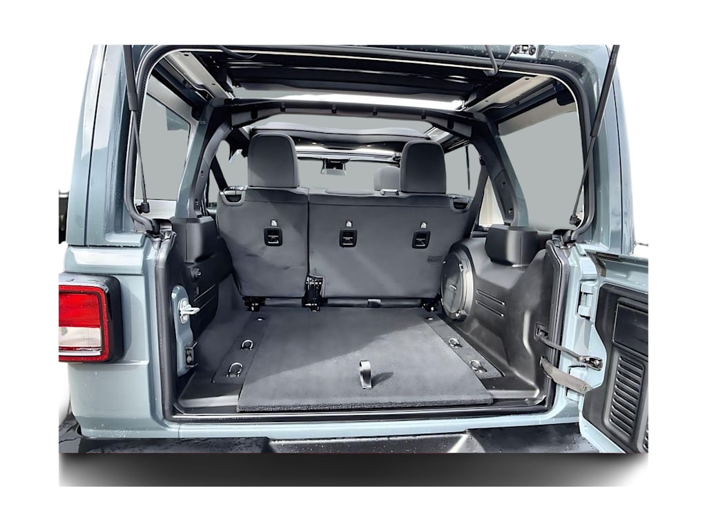 Thumbnail: 2026 Jeep Wrangler - 18