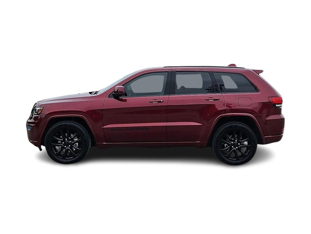 Thumbnail: 2022 Jeep Grand Cherokee - 3