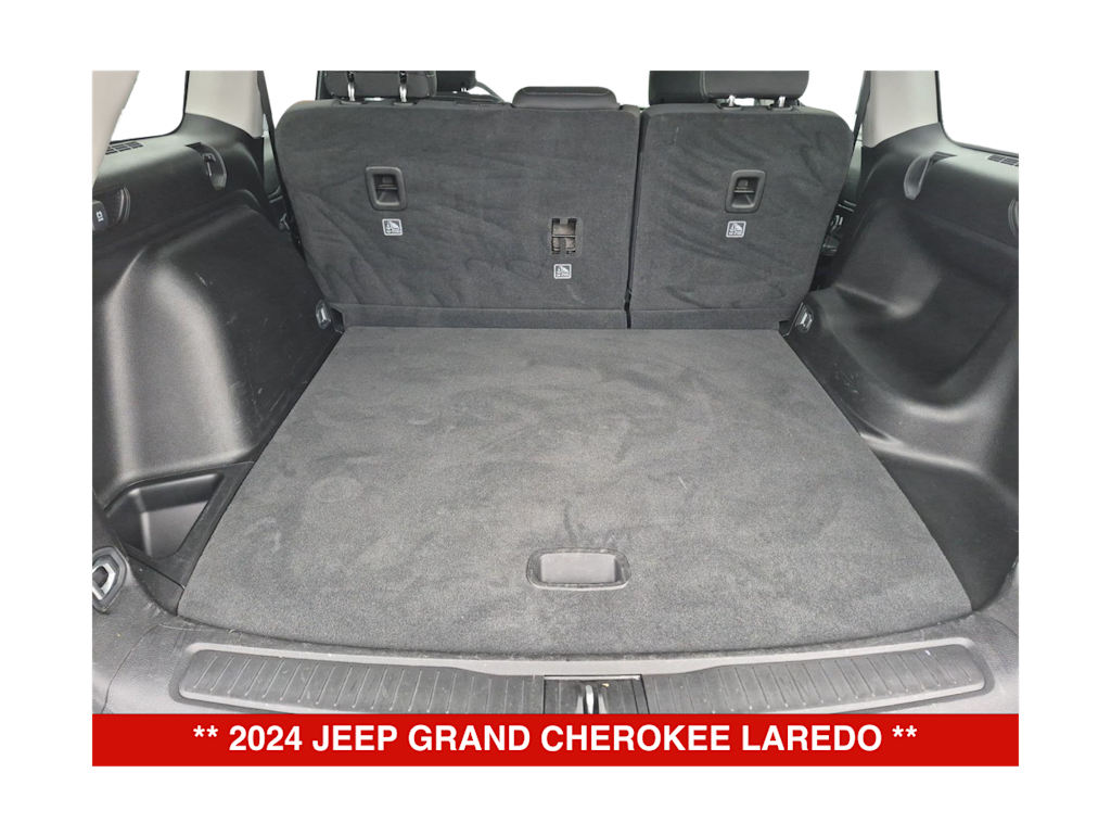 Thumbnail: 2024 Jeep Grand Cherokee - 16