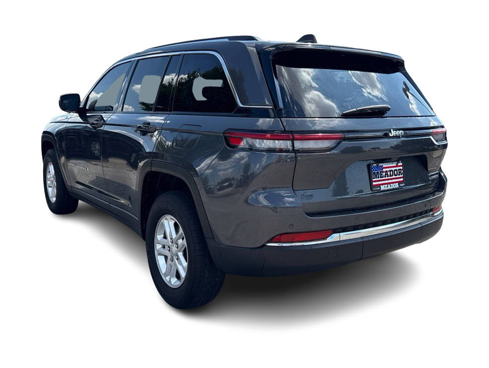 Thumbnail: 2023 Jeep Grand Cherokee - 4
