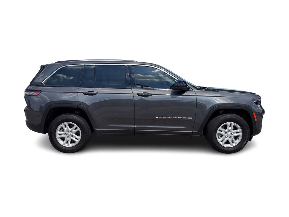 Thumbnail: 2023 Jeep Grand Cherokee - 15