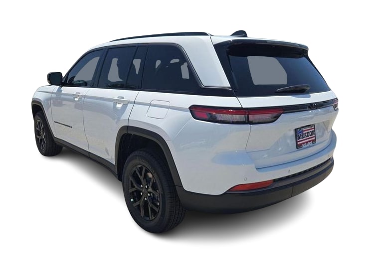 Thumbnail: 2026 Jeep Grand Cherokee - 4