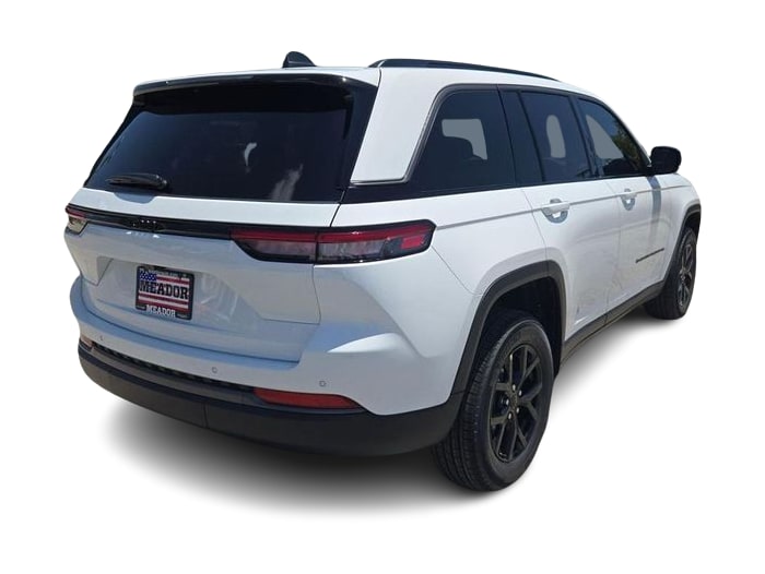 Thumbnail: 2026 Jeep Grand Cherokee - 20