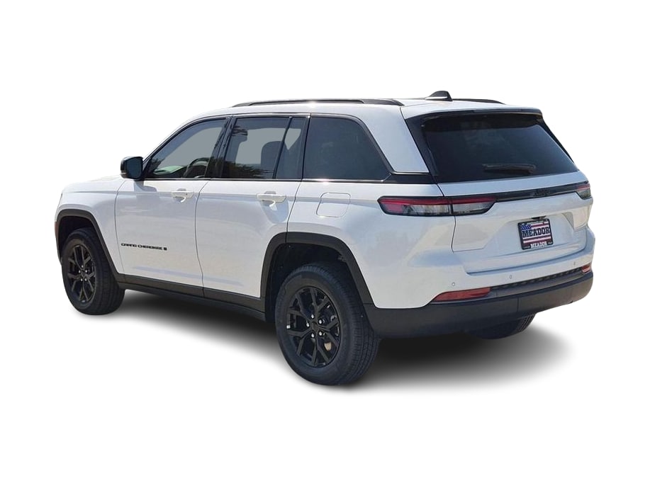 Thumbnail: 2026 Jeep Grand Cherokee - 4