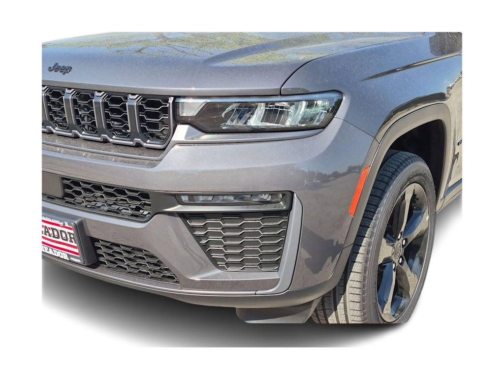 Thumbnail: 2026 Jeep Grand Cherokee - 23